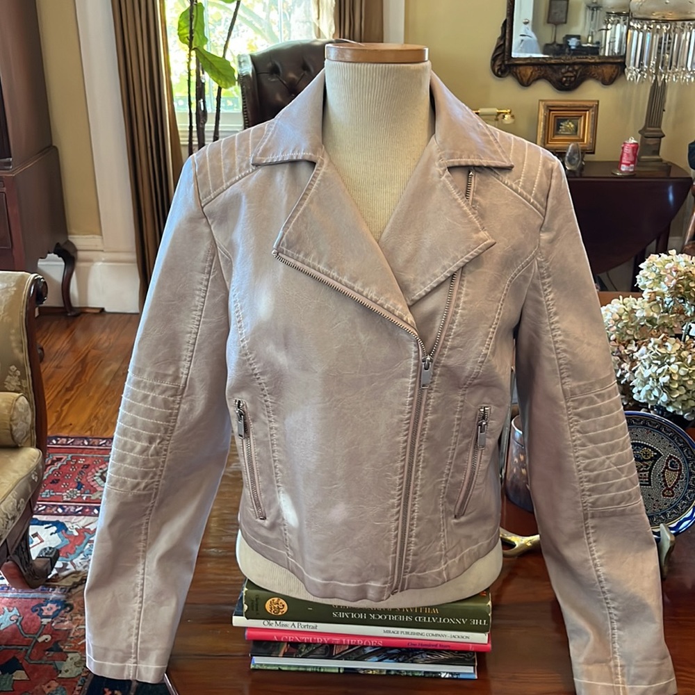 Tribal Jeans Blush Vegan Leather Moto Jacket - Picture 4 of 16